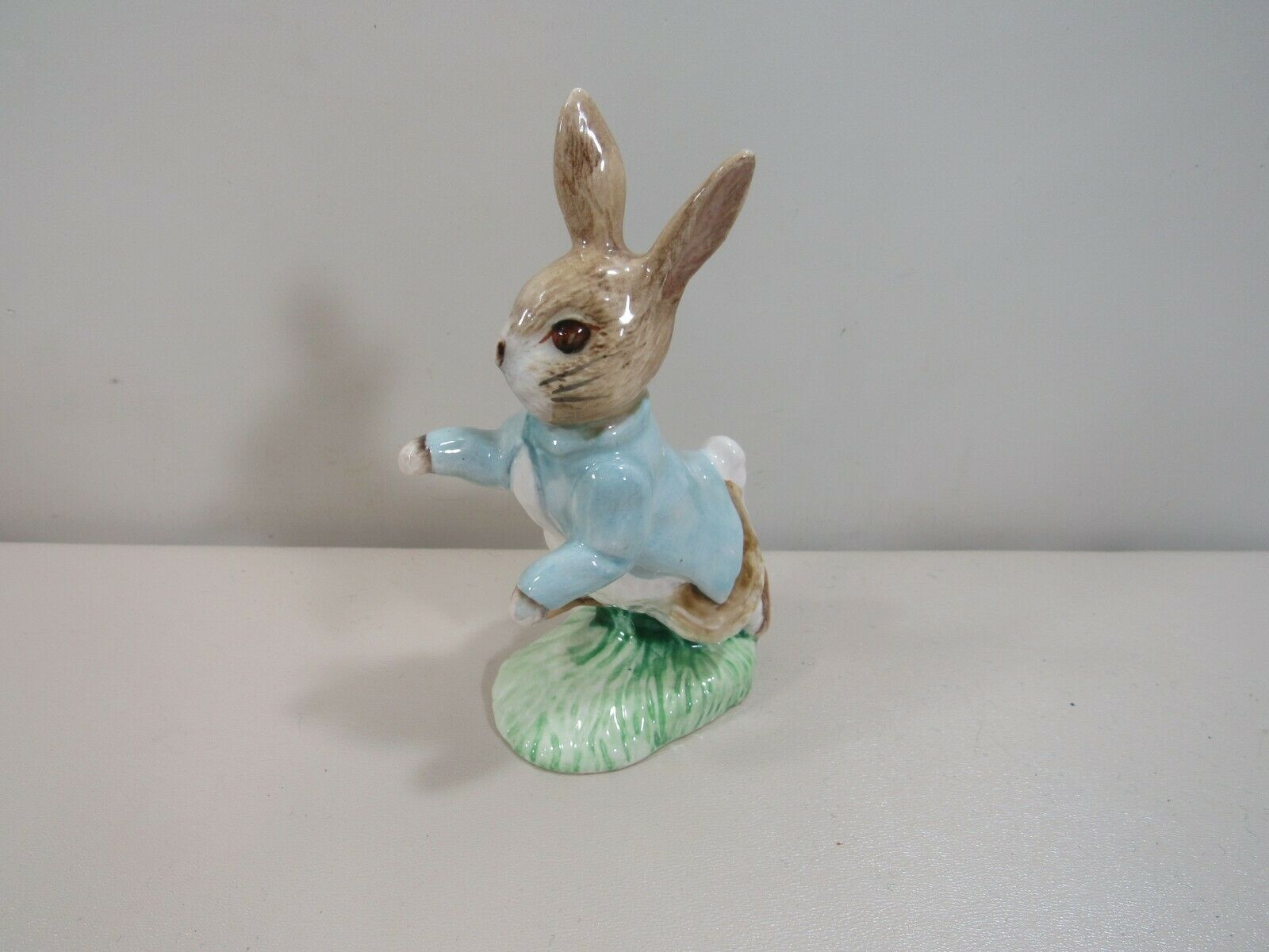 1989 Royal Albert Beatrix Potter Peter Rabbit Figurine