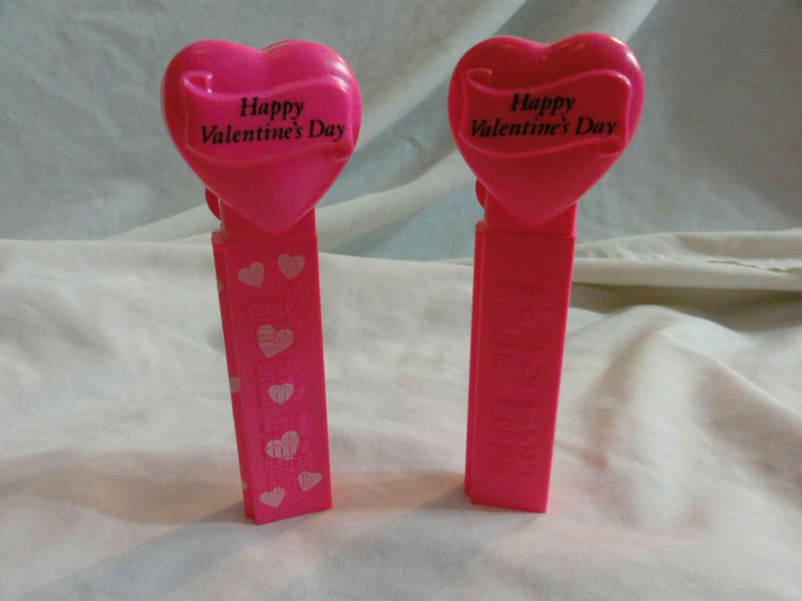 Pez Lot 2 Valentine's Day Heart Happy Valentine's Day Neon Pink ~ Hungary