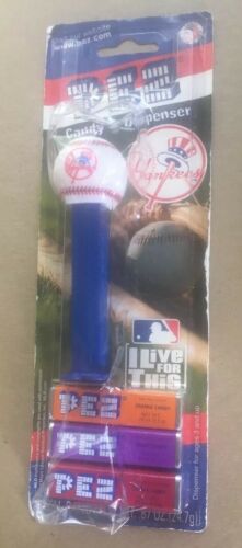 Ny Yankees Mlb Baseball Pez Candy Dispenser 2009 Sealed On Card New In Package