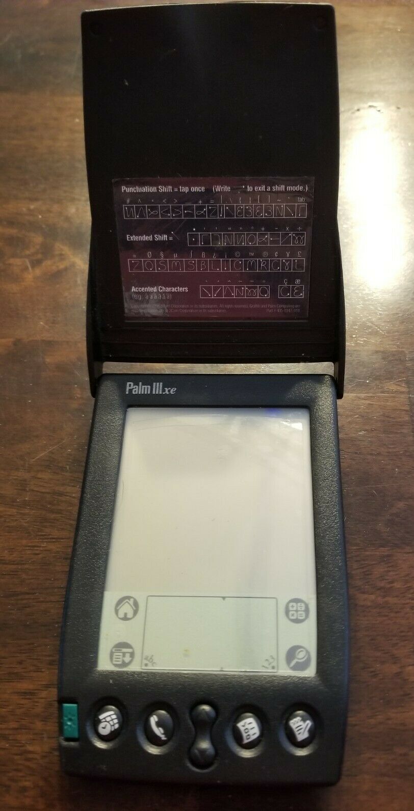 Vintage Palm Pilot Iiixe Iii 3 Xe Lcd Organizer Digital Pda With Attached Cover
