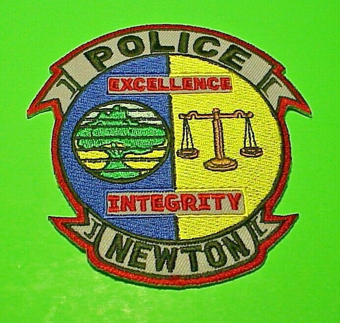 Newton  Iowa  Ia   4 1/8" Excellence / Integrity  Police Patch  Free Shipping!!!