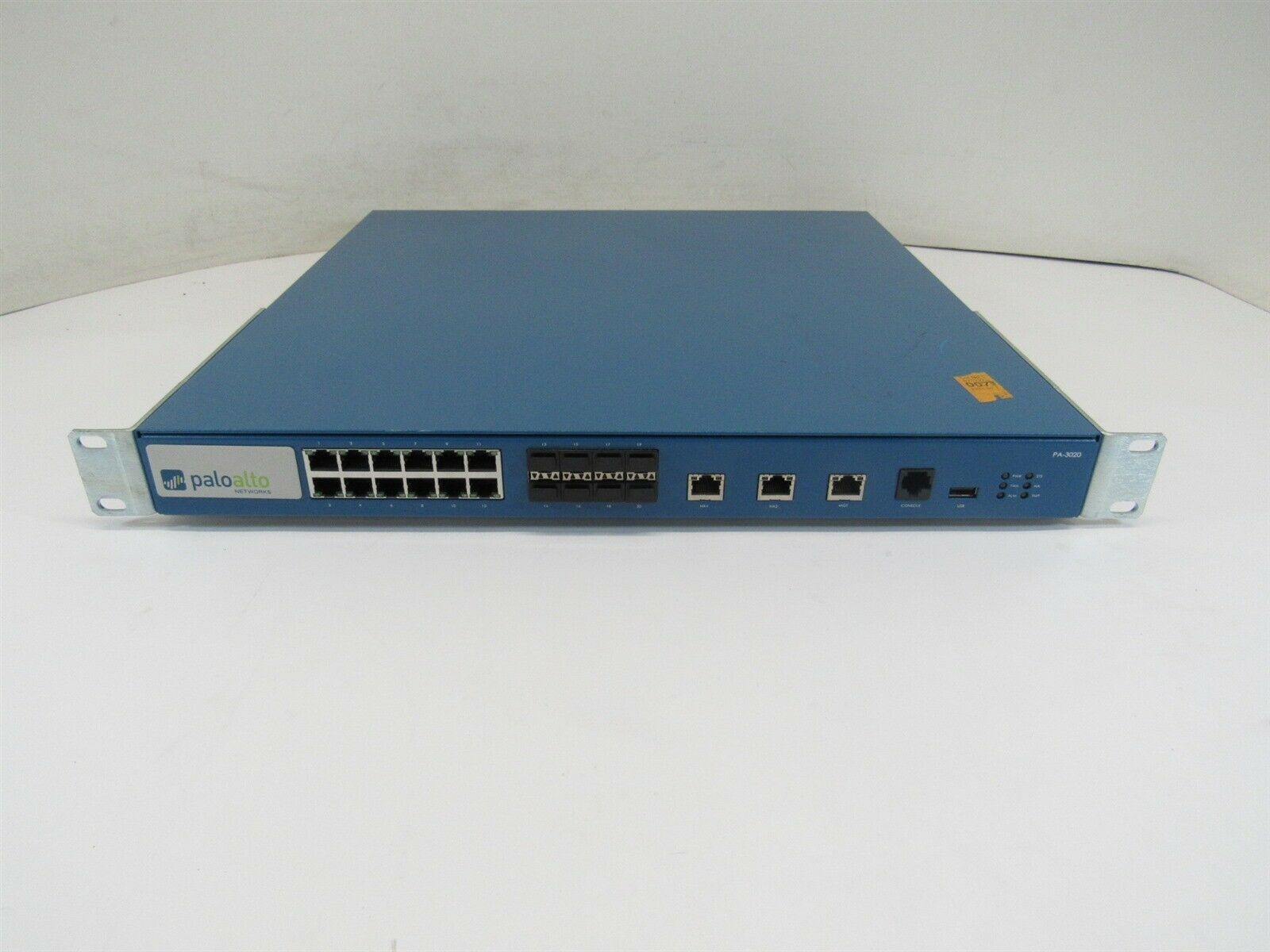 Palo Alto Pa-3020 2gbe Rj-45 8 Sfp Next Gen Firewall 500mbps Ipsec