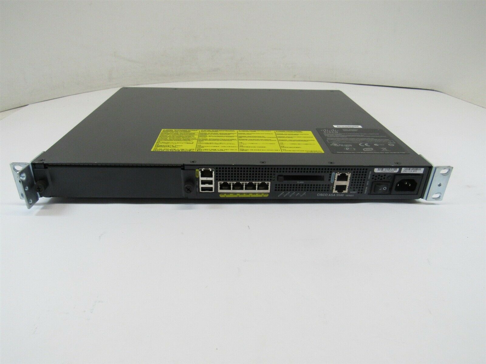 Cisco Asa5540-bun-k9 Asa5540 4ge,5000 Ipsec/2 Ssl 3des/aes Security Appliance